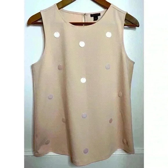 Gorgeous Anne Taylor  Light Pink /Peach Top with Flat Round Beading Size Small - Picture 1 of 9